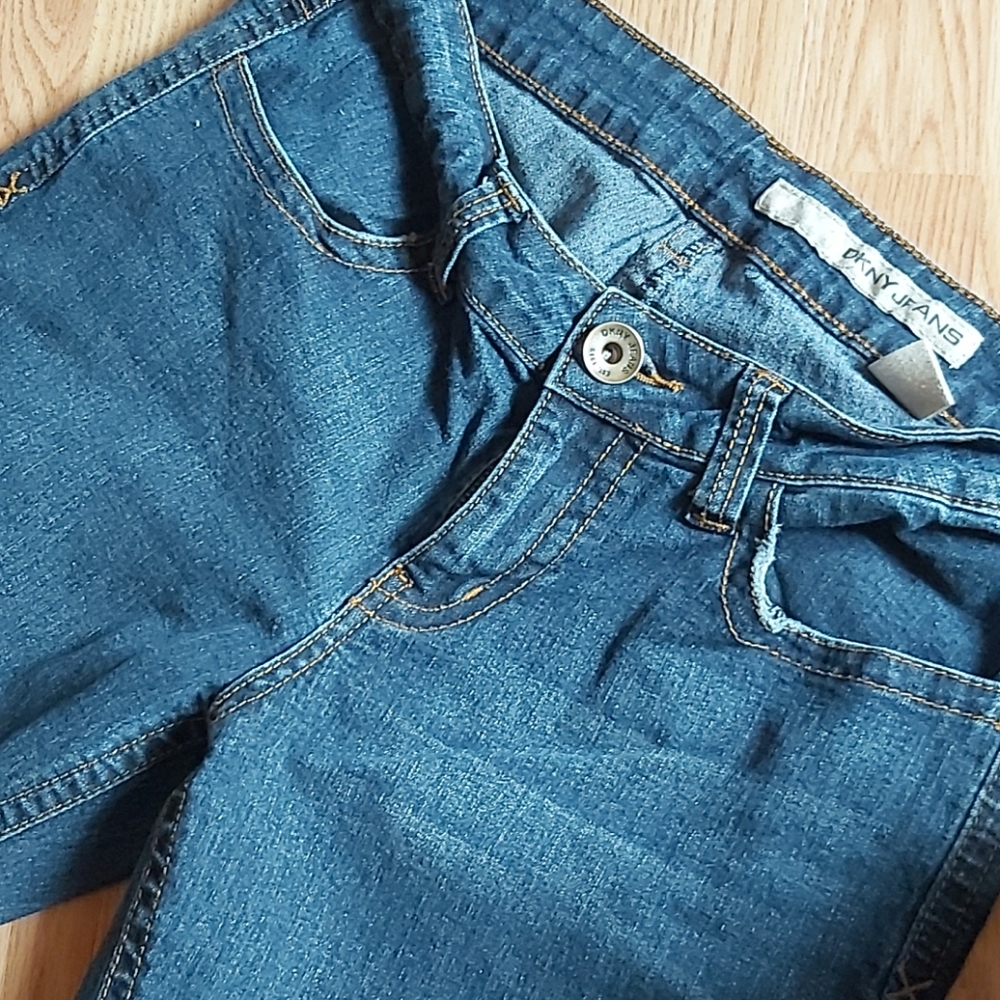 DNKY Jeans - Picture 4 of 5